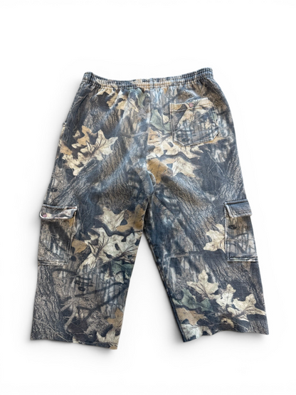 (L) Y2K Mossy Oak Camo Cargo Capri
