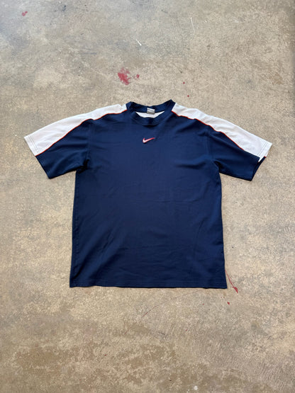 (XL) Vintage 00s Nike Sportswear Tee