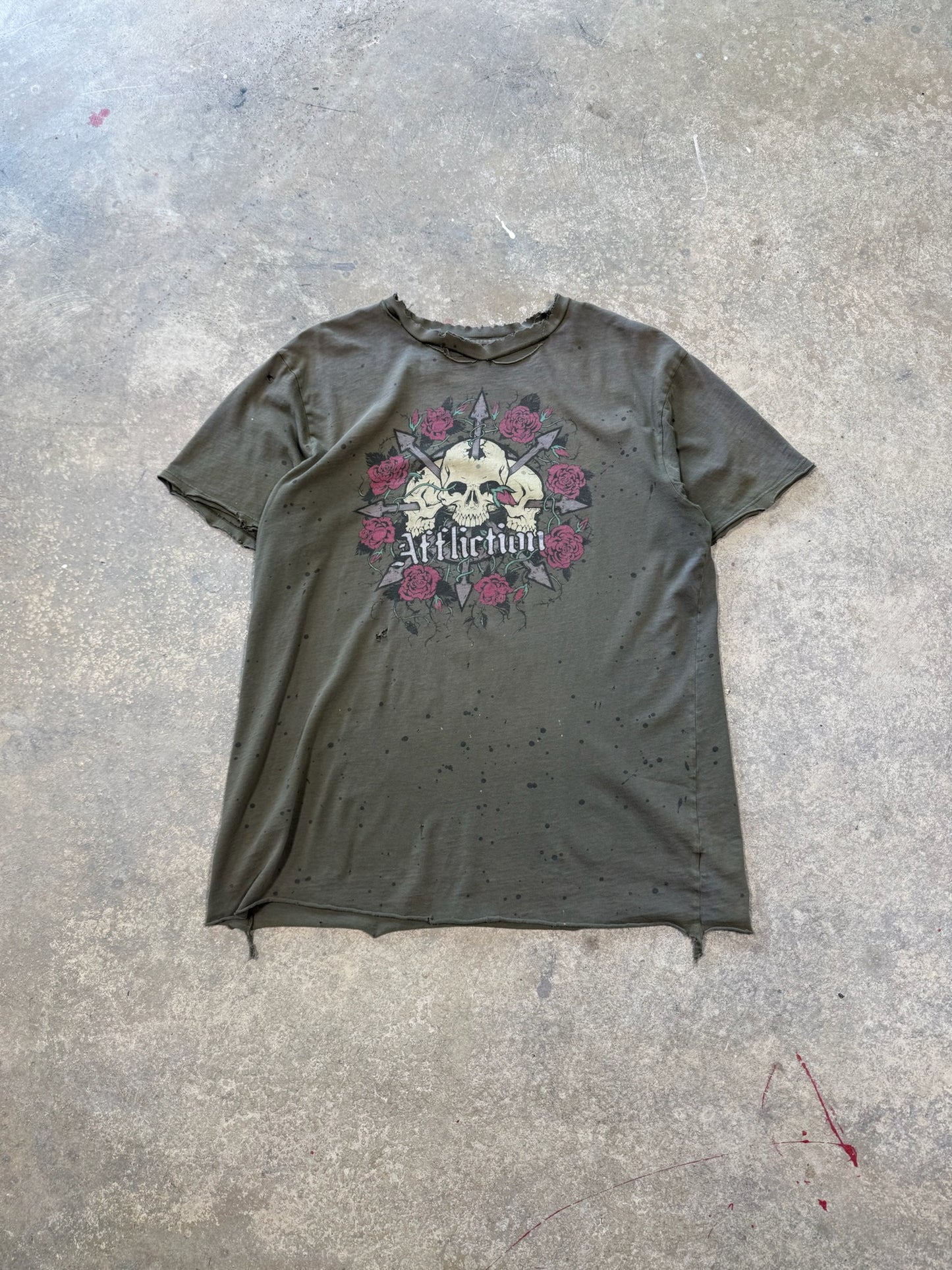 (XL) Y2K Affliction Thrashed Tee