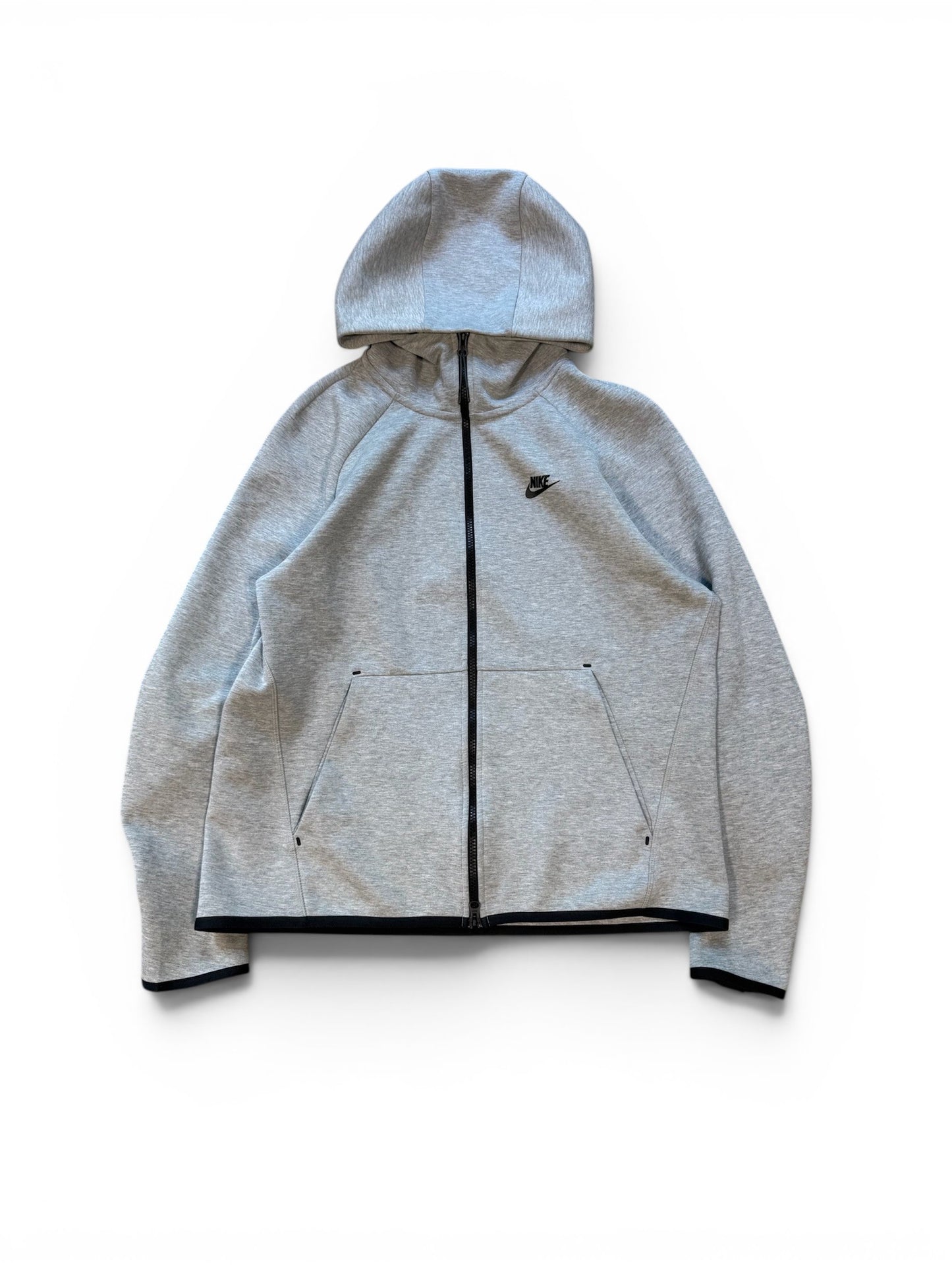 (L) Nike Tech Fleece Grey