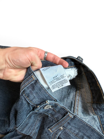 (32W) Levi 514 Dark Wash Jorts