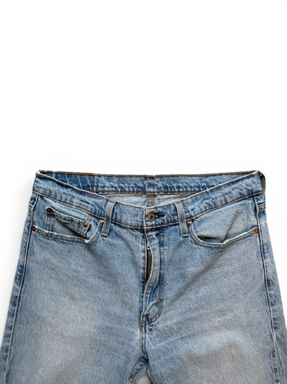(34W) Levi 513 Light Wash Jorts