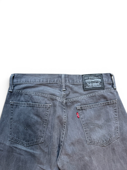 (34W) Levi Strauss Black Jorts