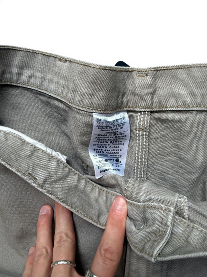 (36W) 90s Carhartt Grey Shorts