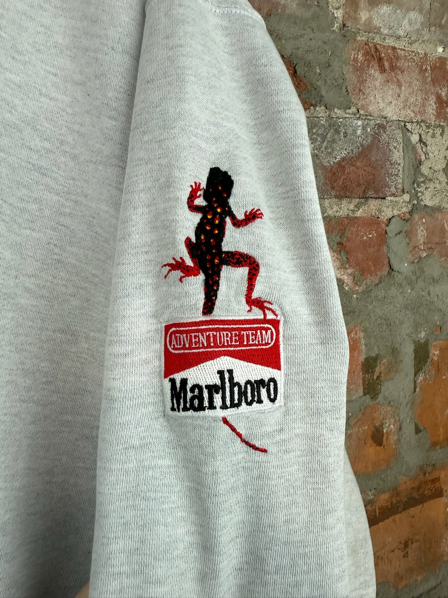 90s Marlboro Gecko Grey Crewneck Sz L