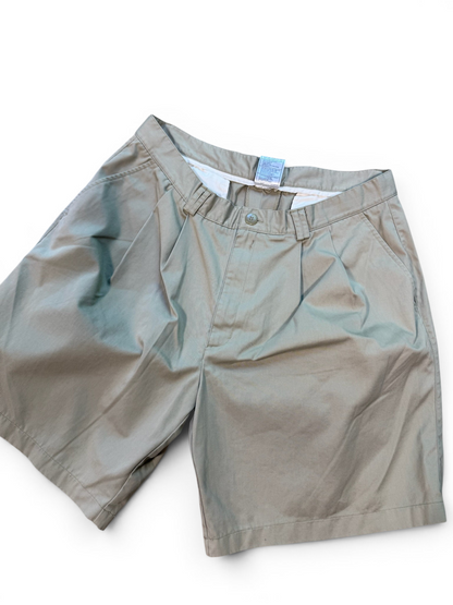 (38W) Team Nike Golf Shorts