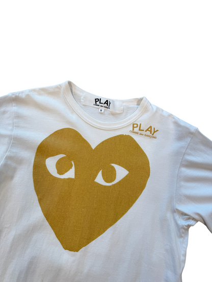 (S) CDG Play Gold Heart Logo Tee