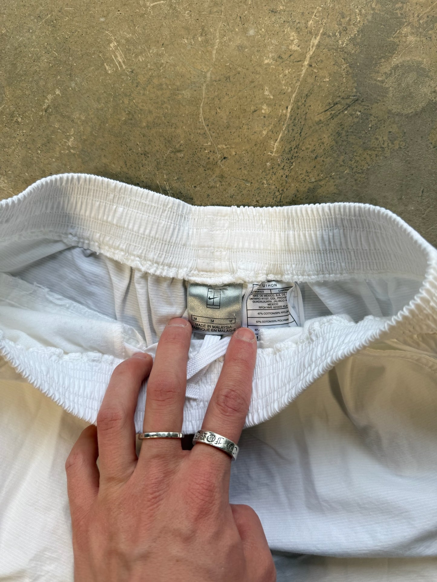 (M) 00s Nike Box Logo White Shorts