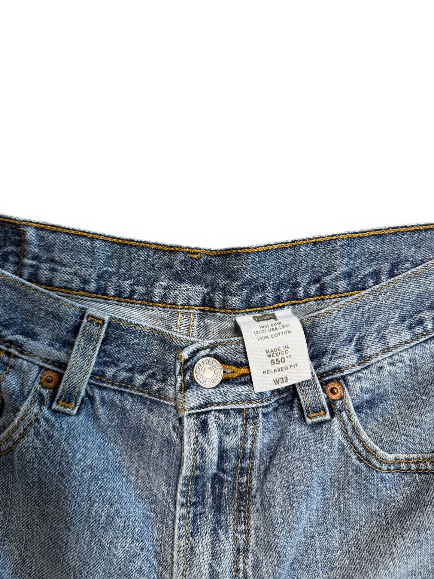 (33W) Vintage Levi's 550 Jorts