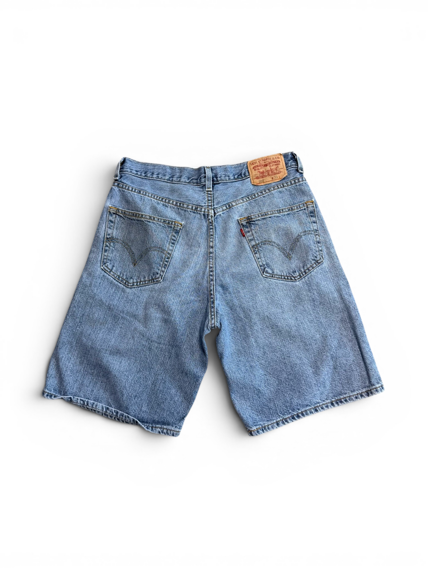 (33W) Vintage Levi's 550 Jorts