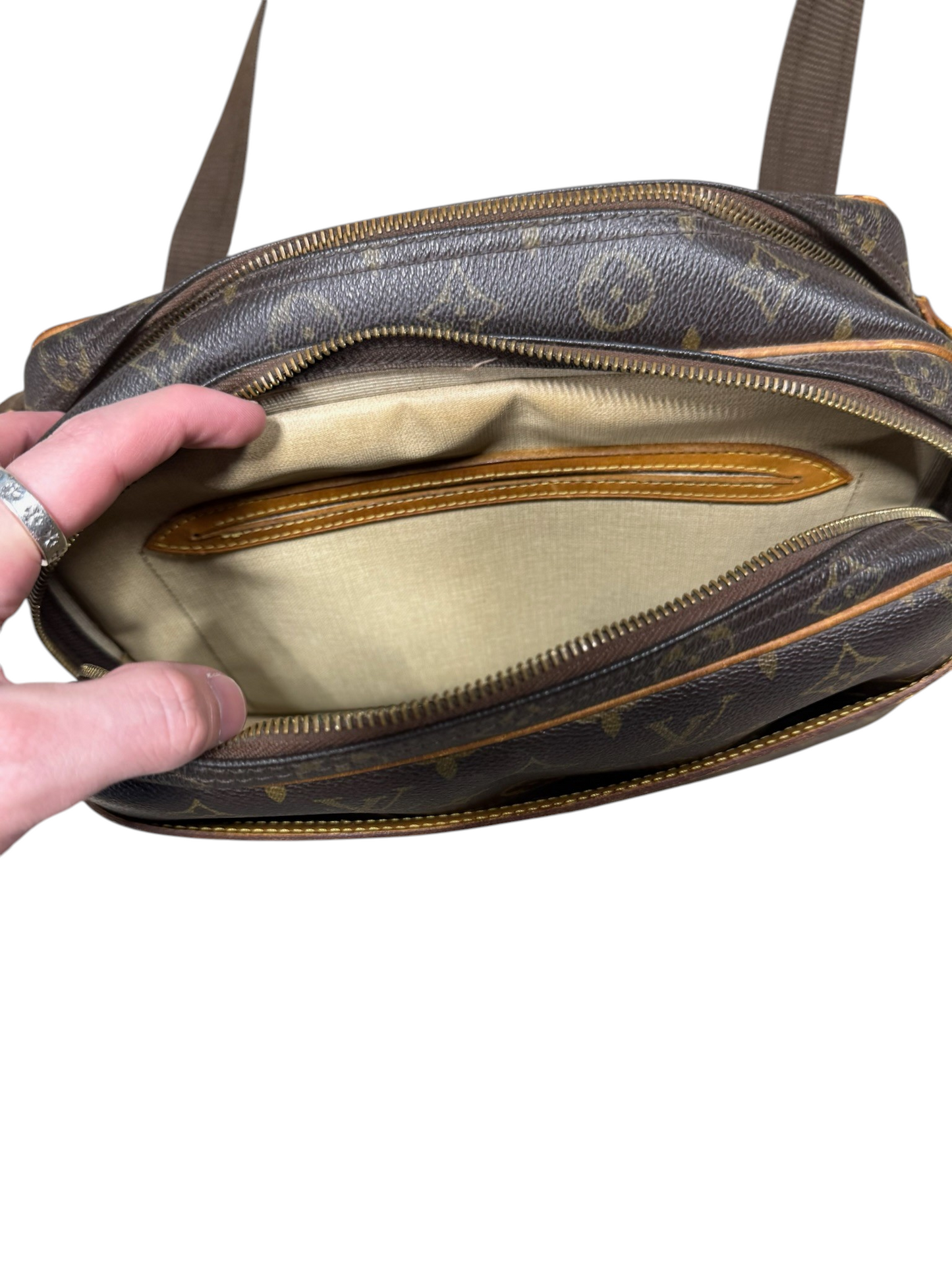 (OS) LV Monogram Reporter Shoulder Bag
