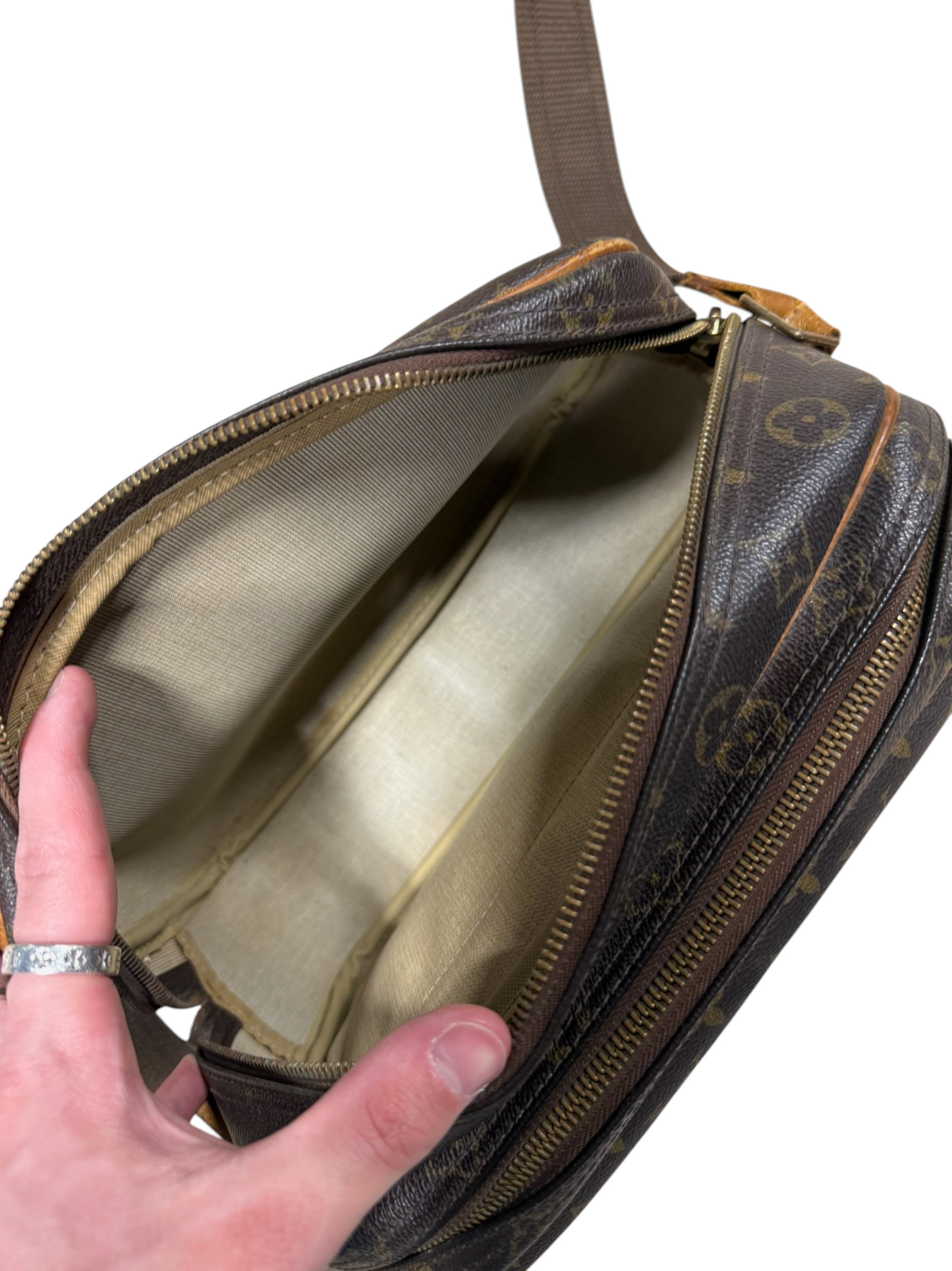 (OS) LV Monogram Reporter Shoulder Bag