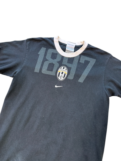 (S) Vintage Nike Juventus Ringer Tee