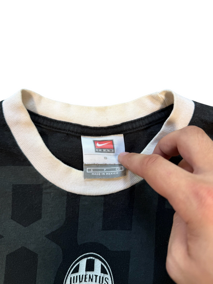 (S) Vintage Nike Juventus Ringer Tee