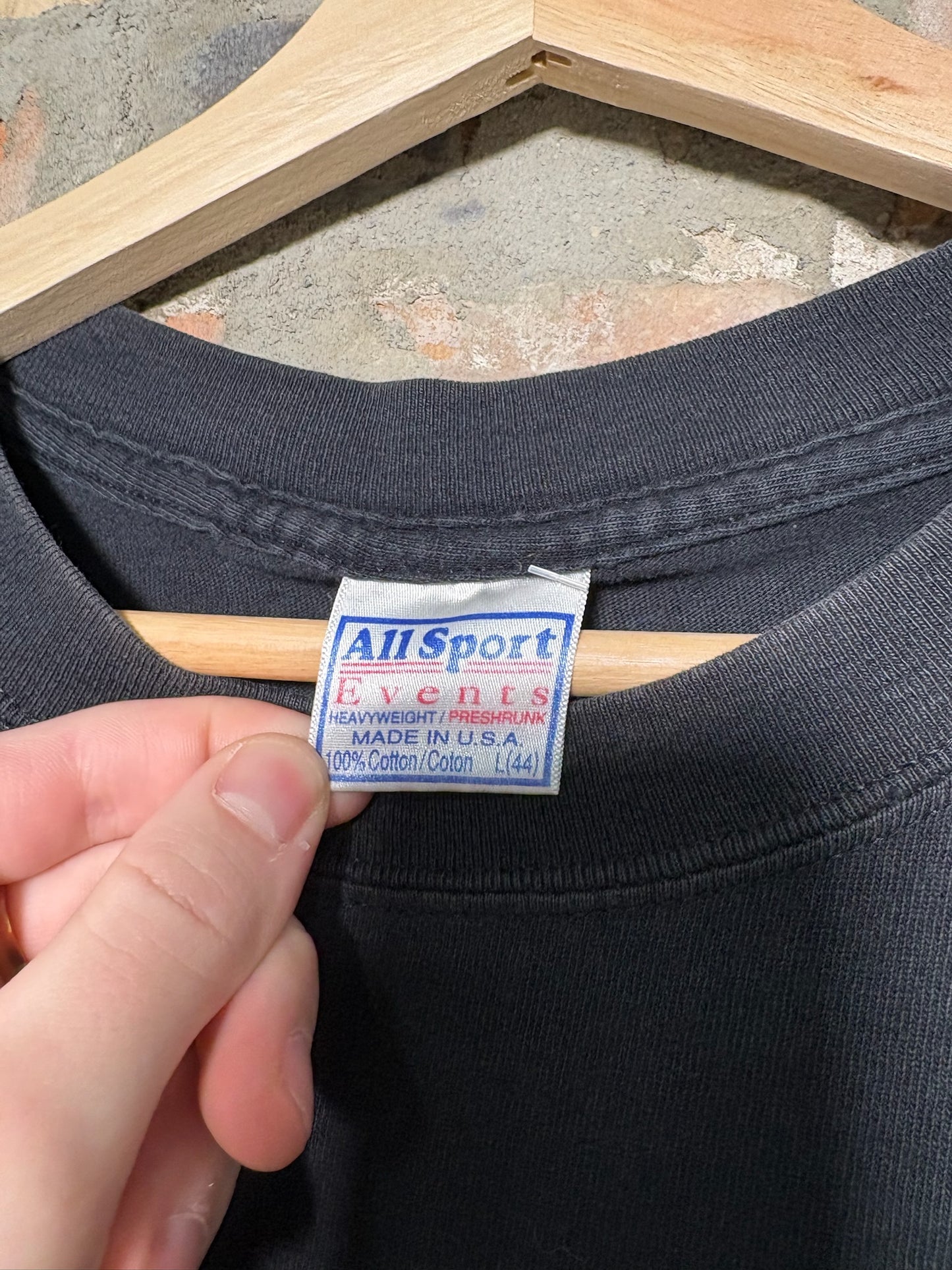 Vtg Tim & Faith McGraw Hill Tee Sz L