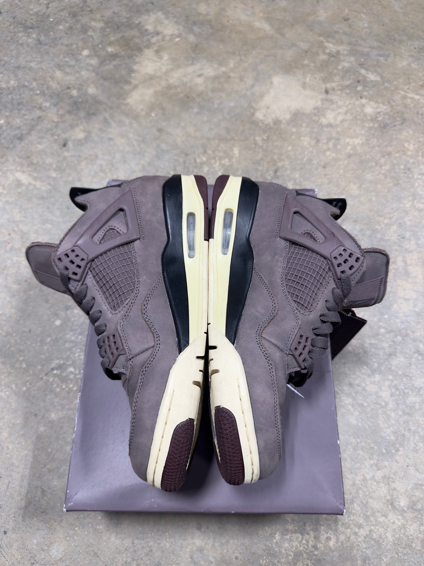 Jordan 4 A Ma Maniere Violet Ore Sz 9