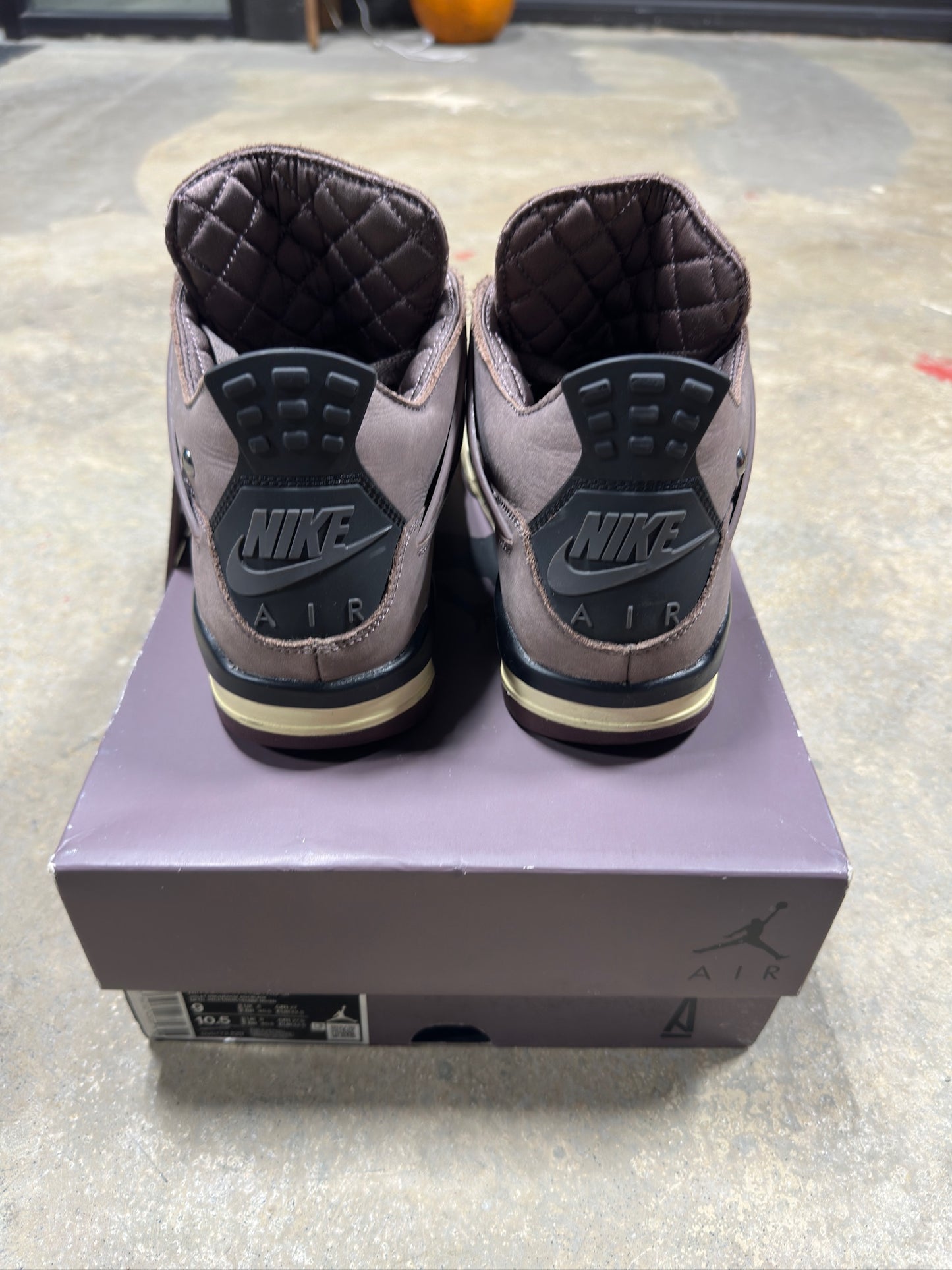 Jordan 4 A Ma Maniere Violet Ore Sz 9