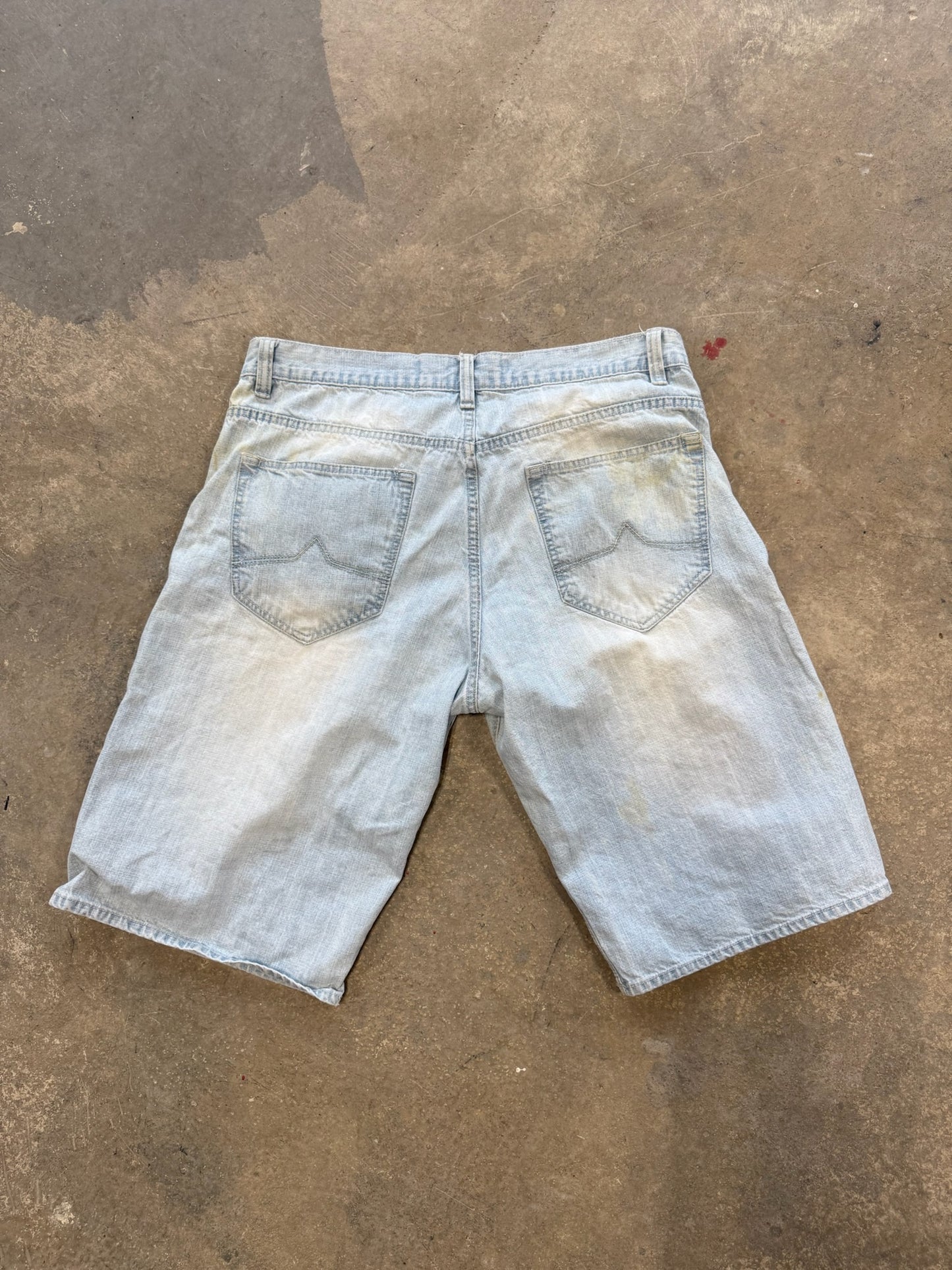 (38) Y2K Avirex Faded Jorts