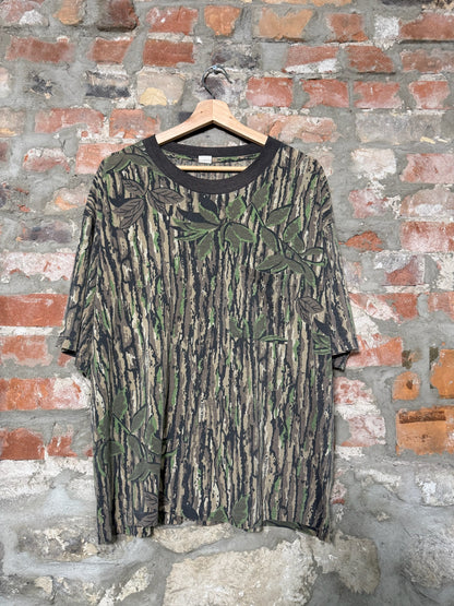(XXL) 90s Real Tree Bark Camo Pocket Tee