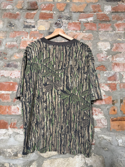 (XXL) 90s Real Tree Bark Camo Pocket Tee
