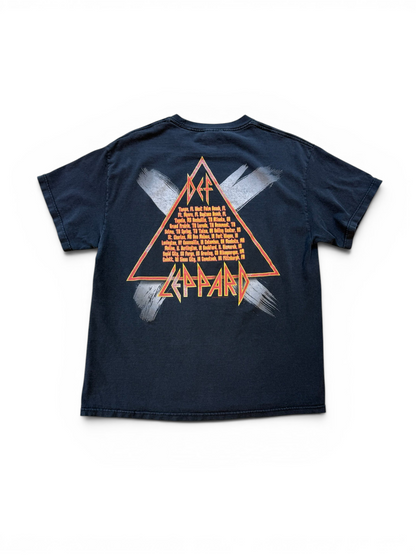 (L) Vtg 2002 Def Leppard Faded Band Tee