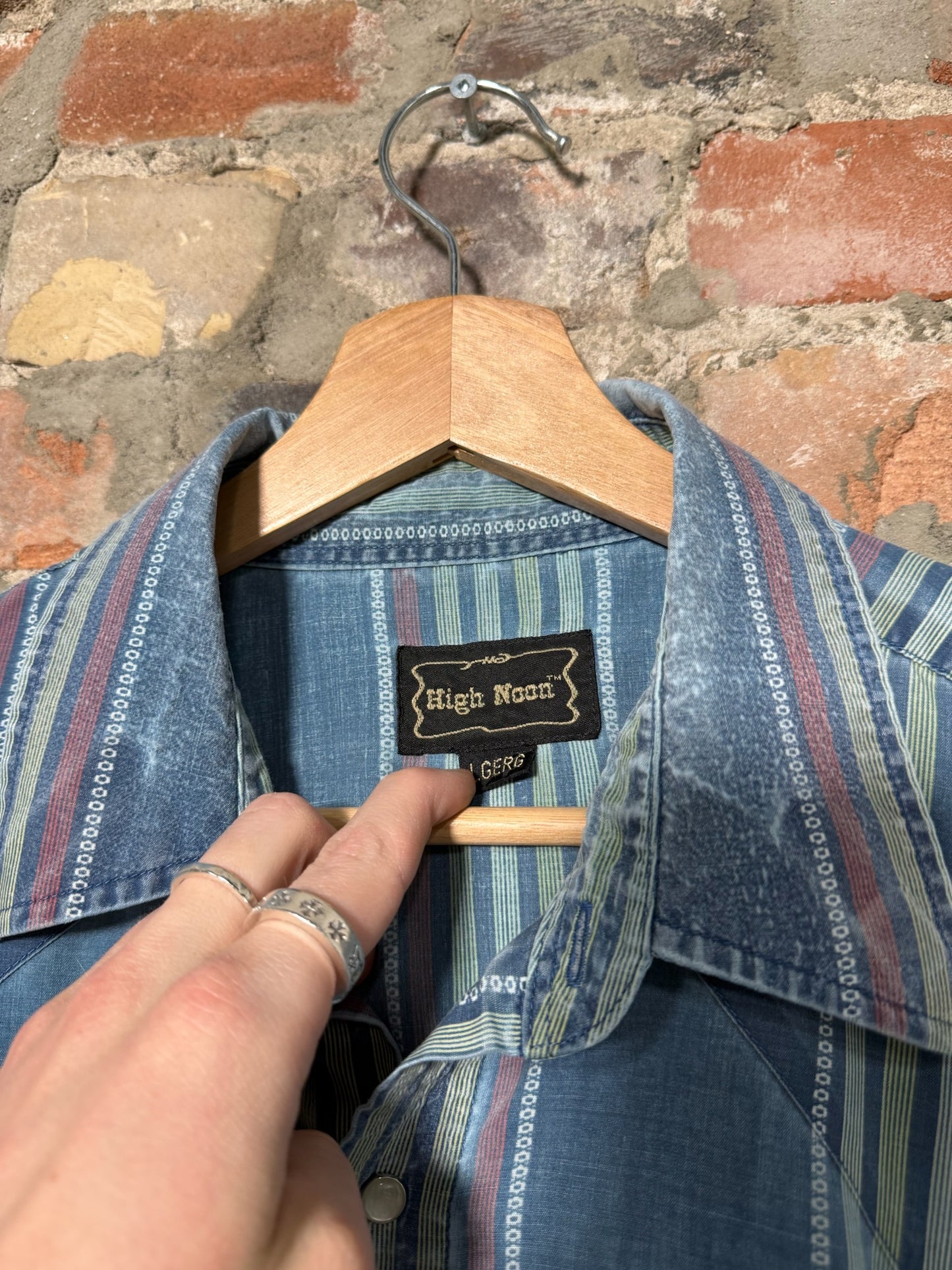 (L) 90s Western Pearl Snap Button Up Shirt