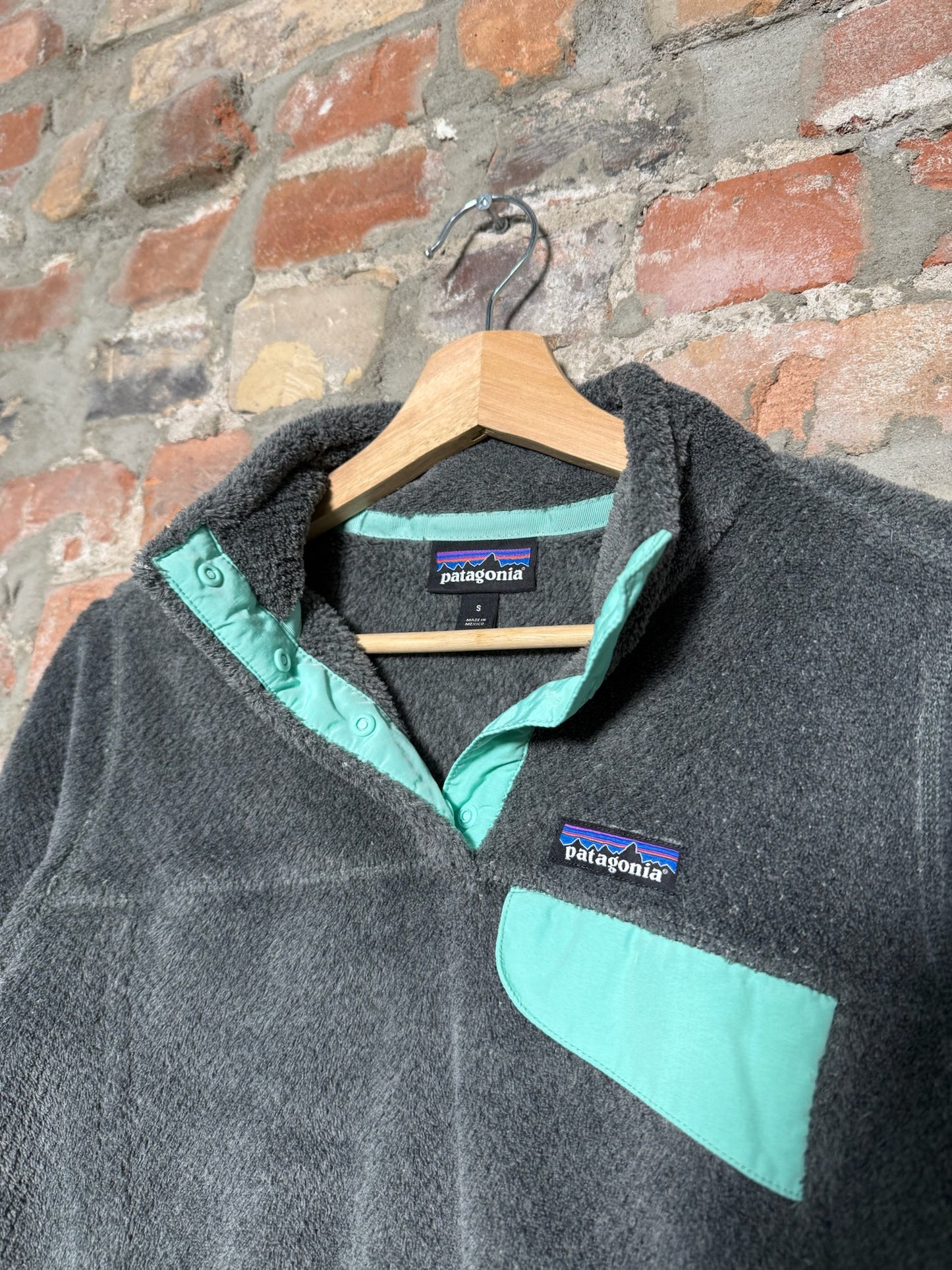 (S) Vtg Patagonia Grey Button Up Fleece