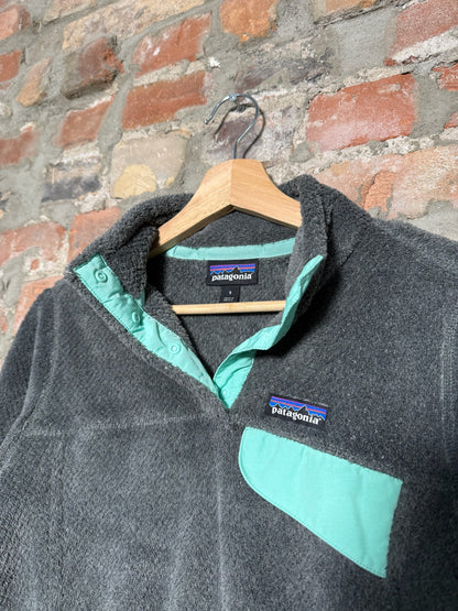 (S) Vtg Patagonia Grey Button Up Fleece