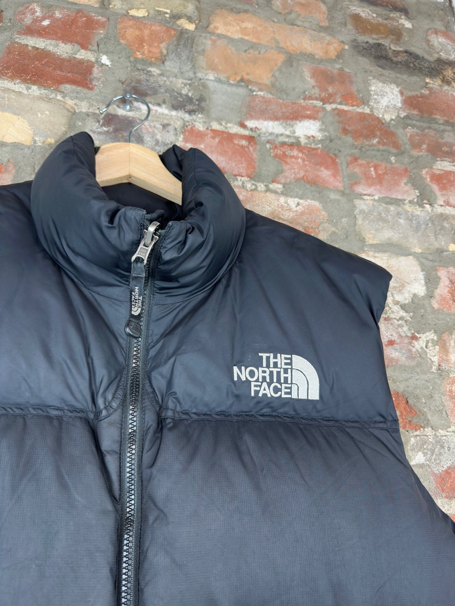 The North Face 700 Black Puffer Vest Sz L