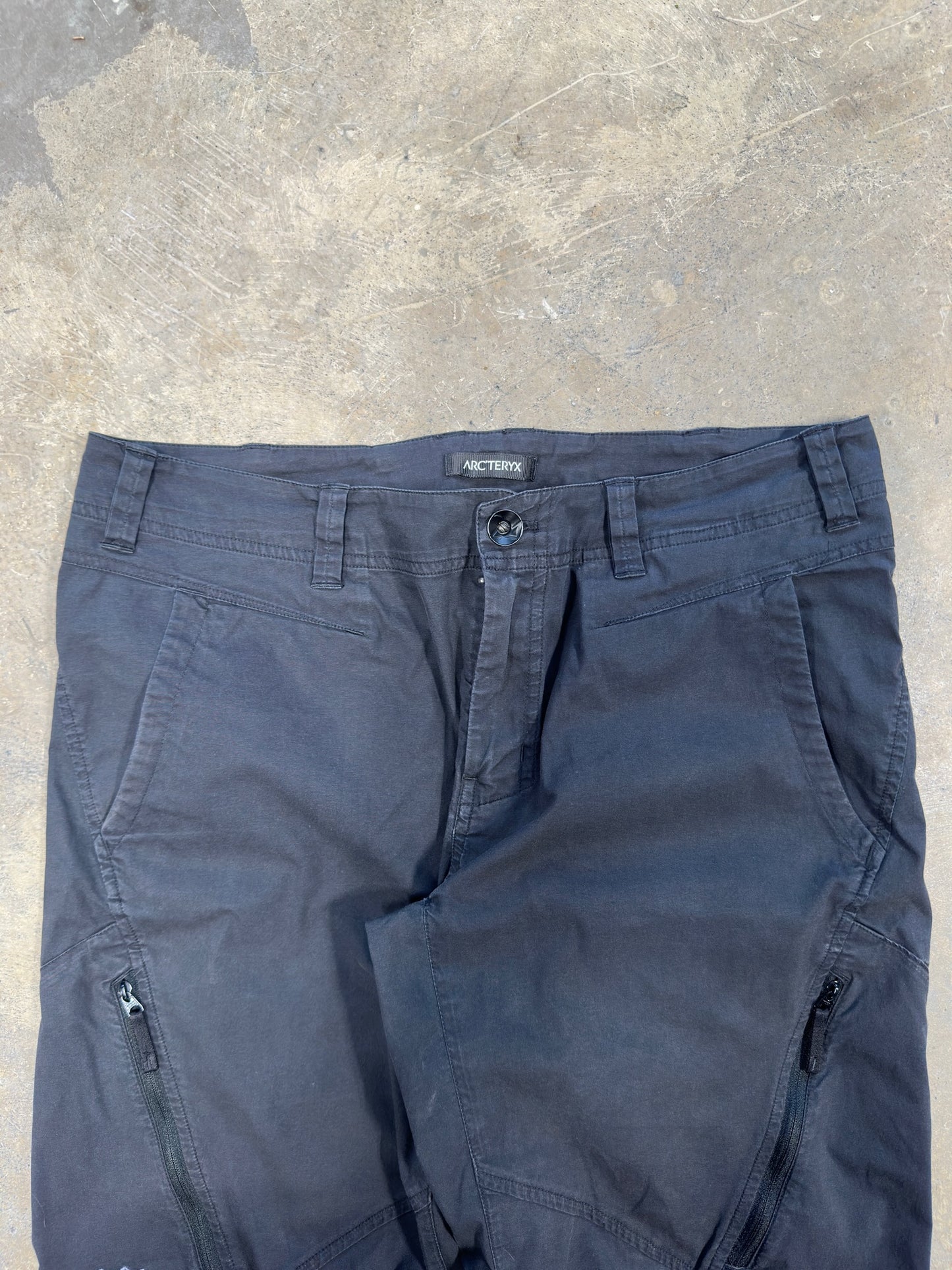 Arc'teryx Hiking Multipocket Cargo Pant Sz 34W