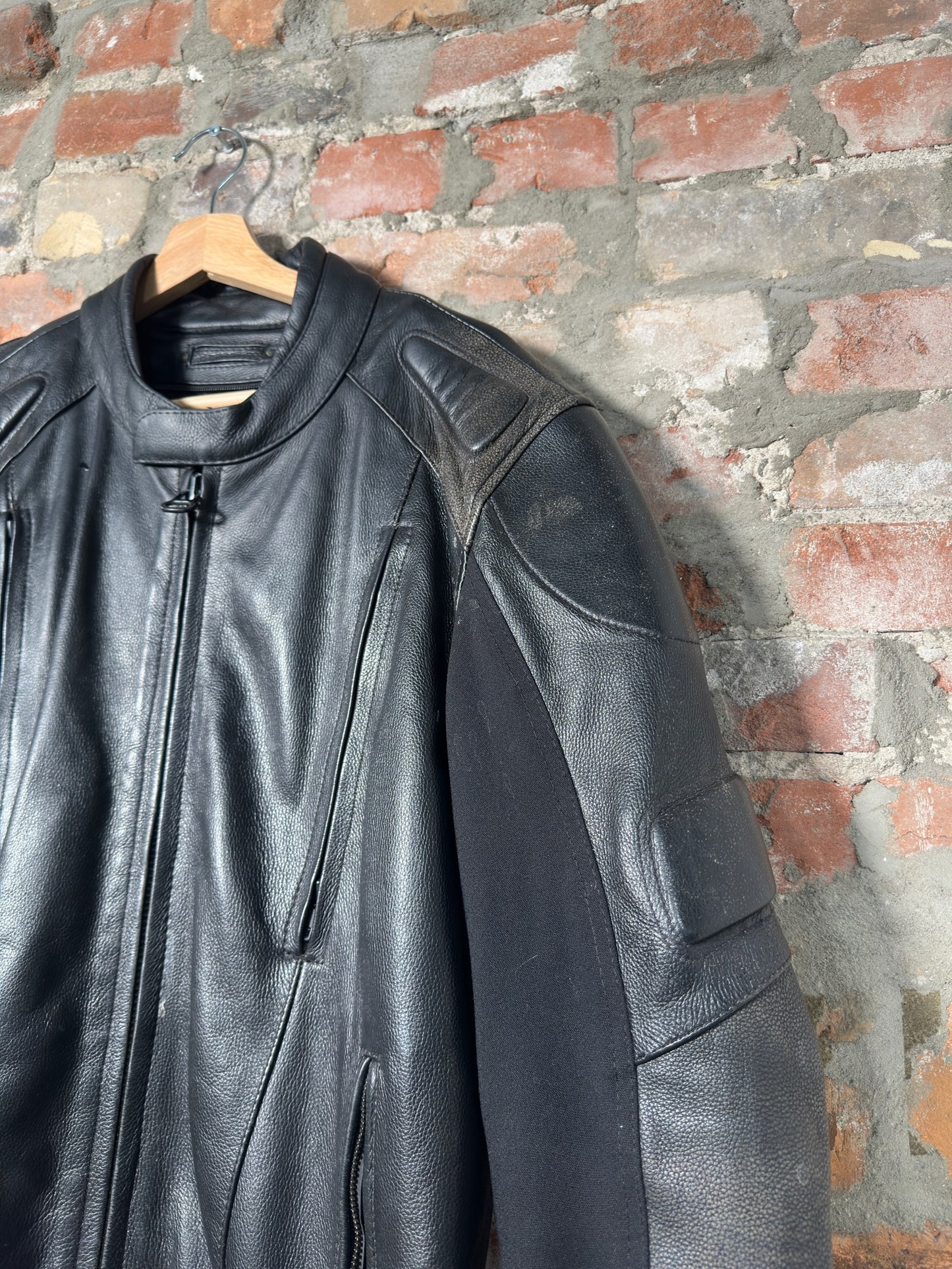 Vtg Wilsons Leather Biker Jacket Sz XL