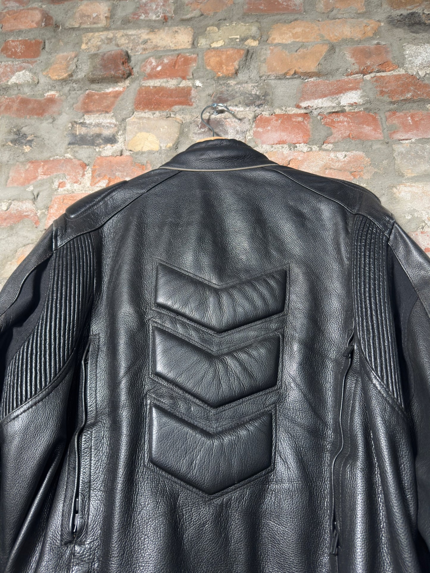 Vtg Wilsons Leather Biker Jacket Sz XL