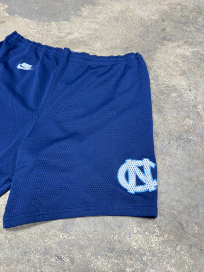 00s Nike UNC Shorts Sz L