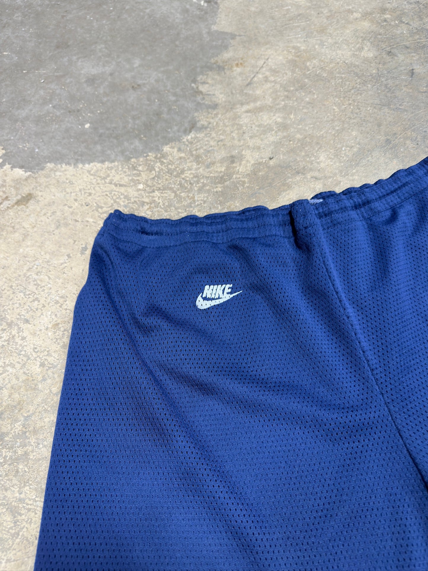 00s Nike UNC Shorts Sz L