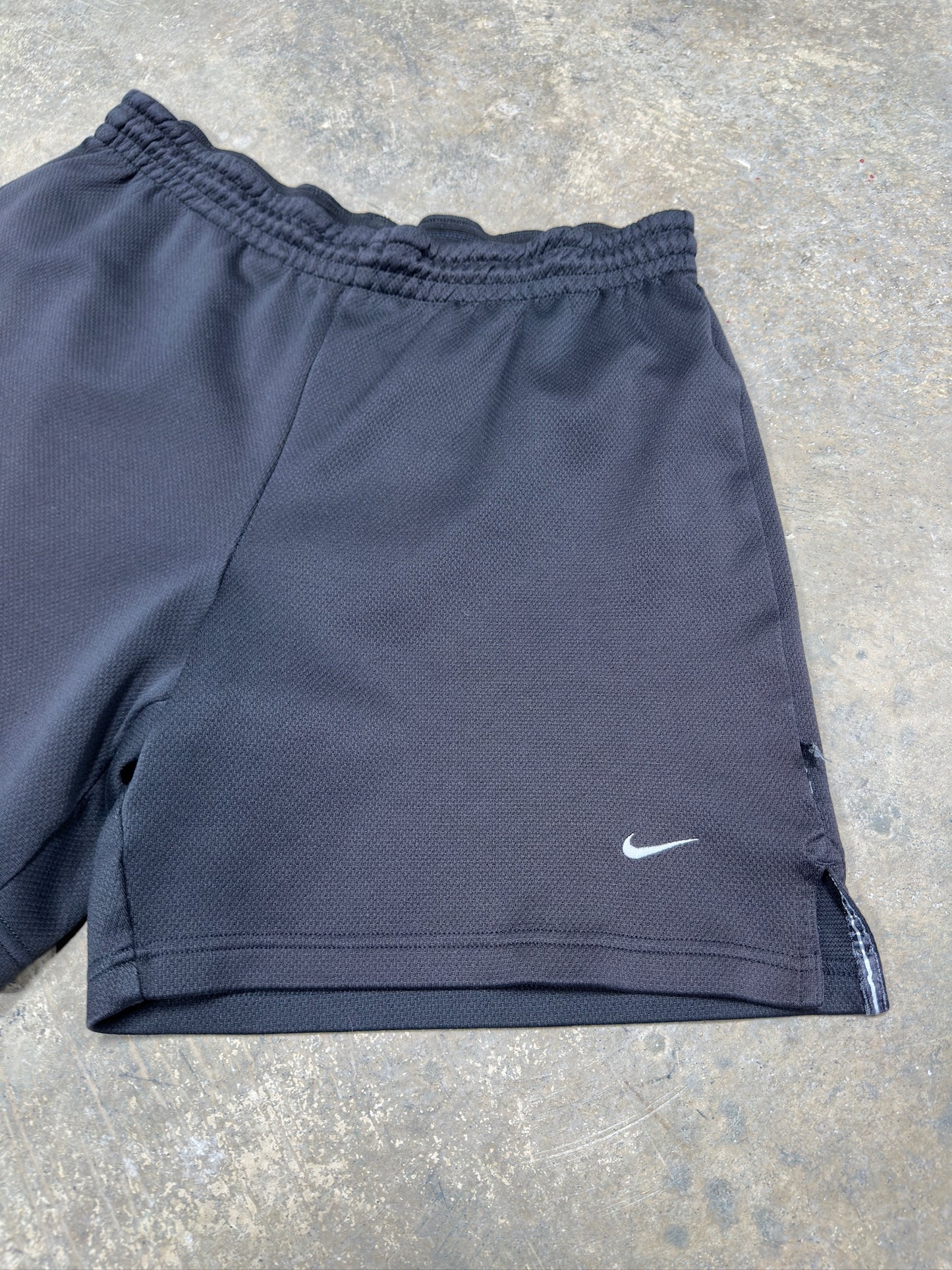 00s Nike Mesh Shorts Black Sz L