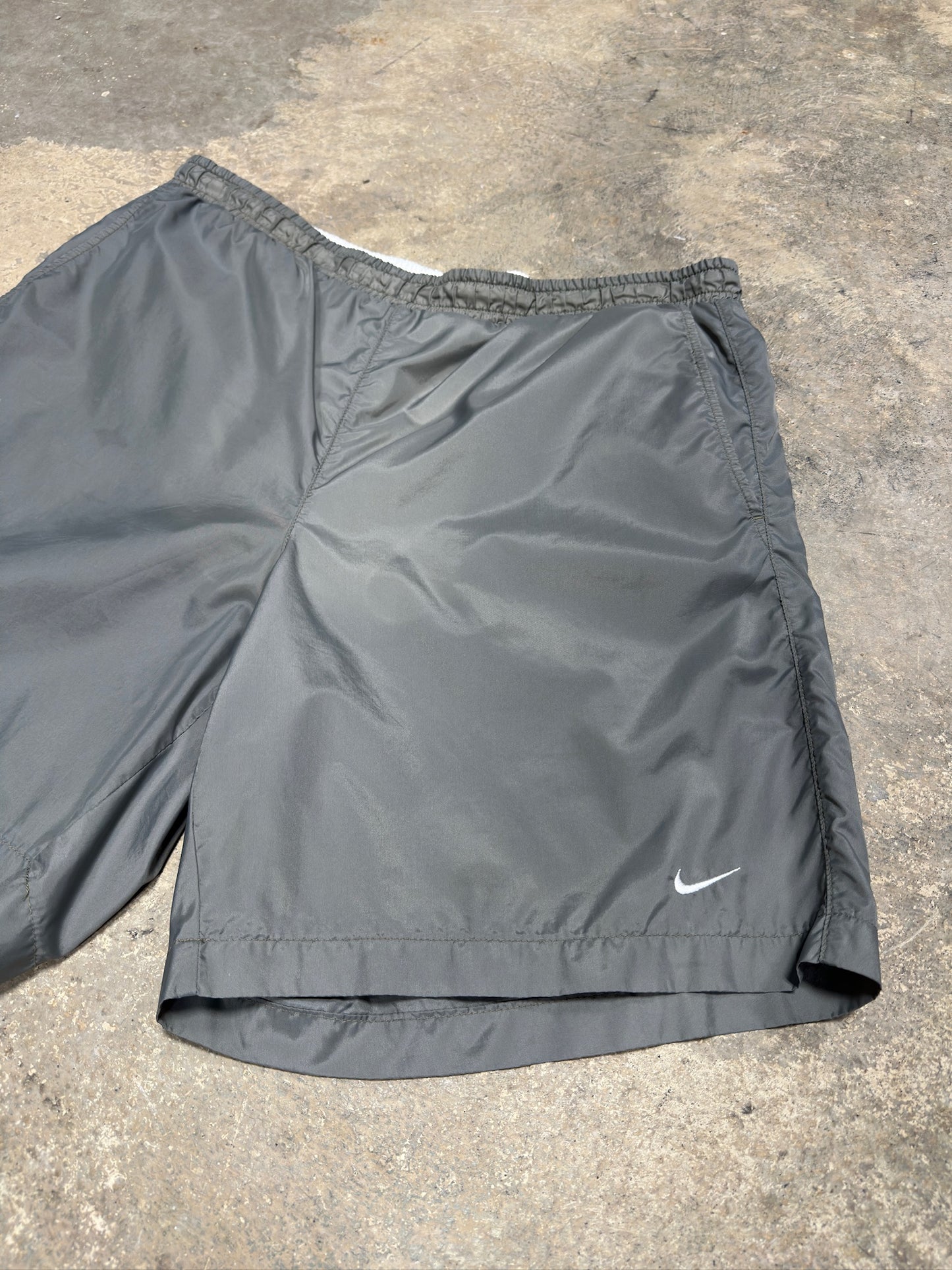 00s Nike Nylon Shorts Sage Sz M