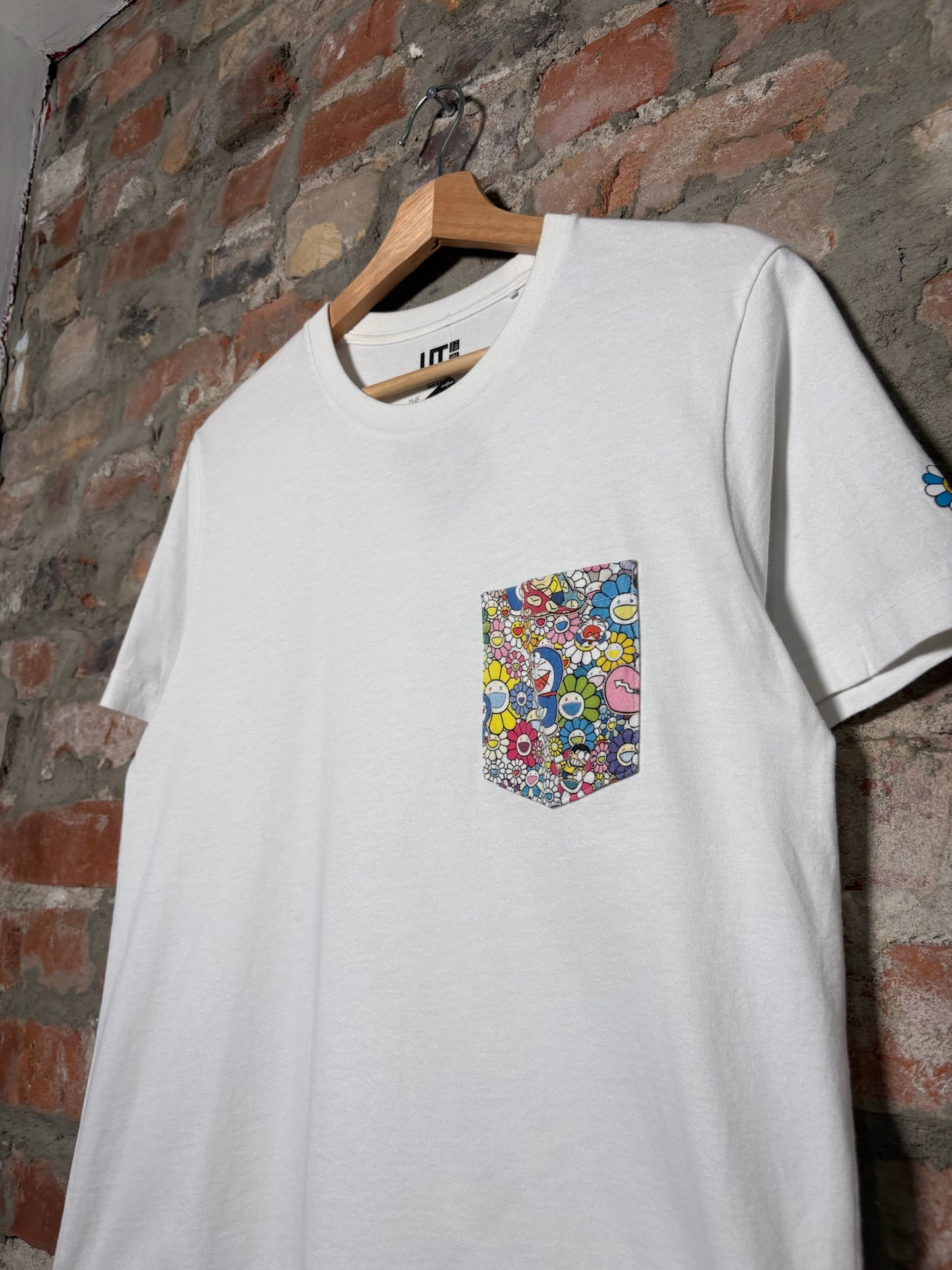 Uniqlo x Murakami Pocket Tee White Sz M