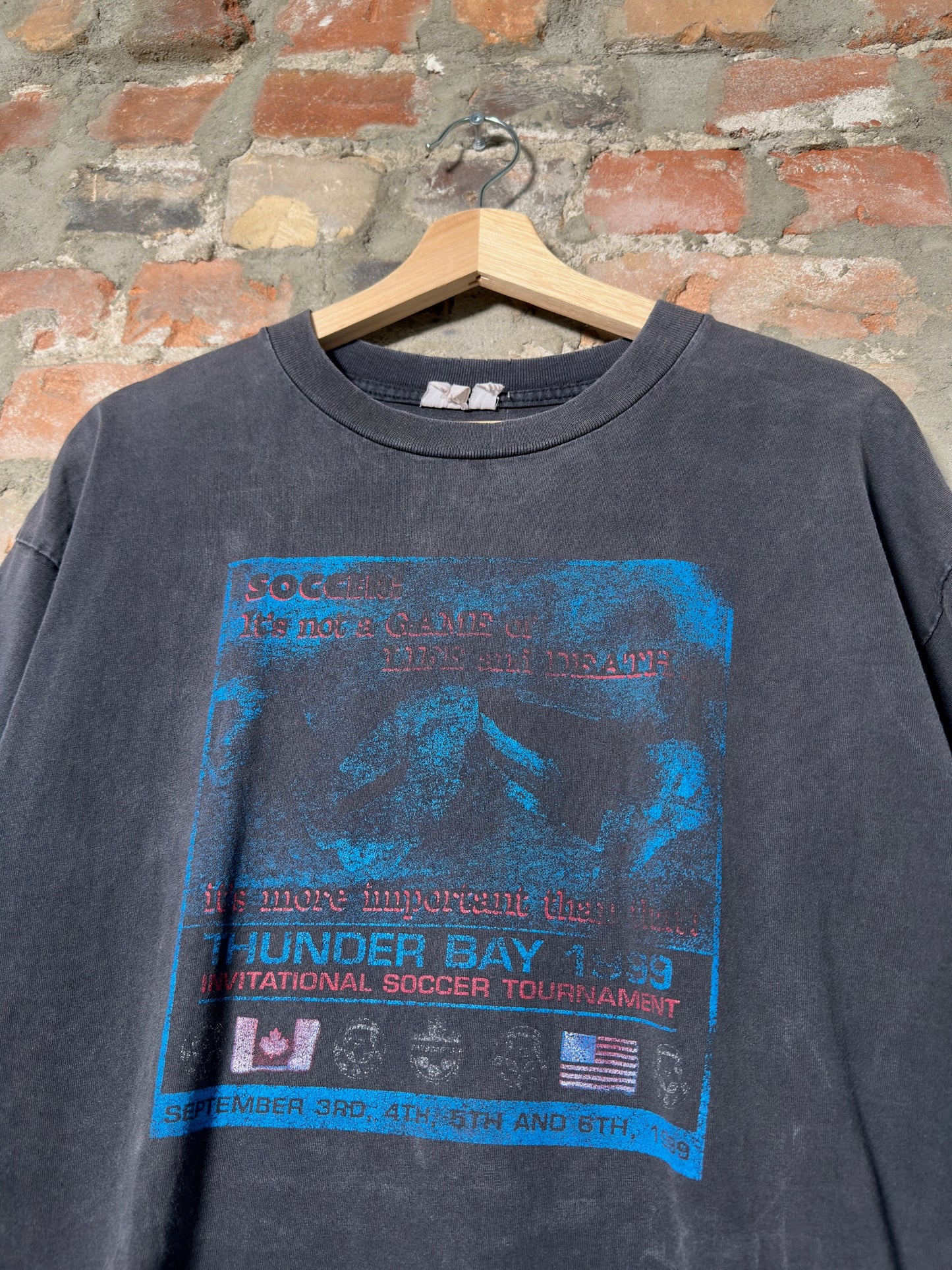 00s Umbro Soccer Faded Black Tee Sz L