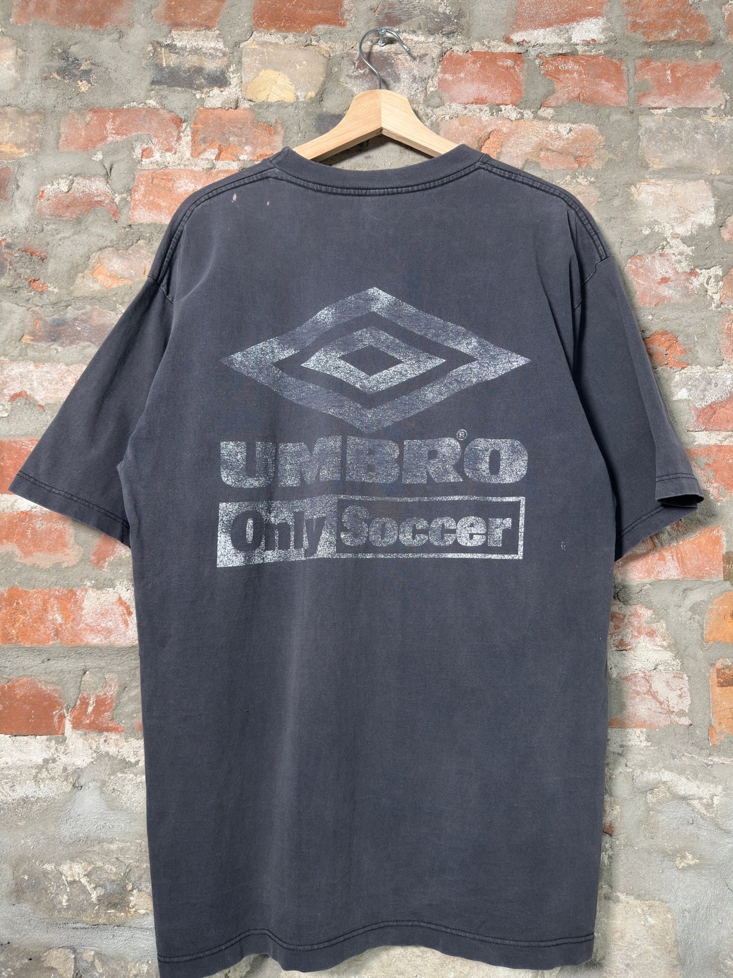 00s Umbro Soccer Faded Black Tee Sz L