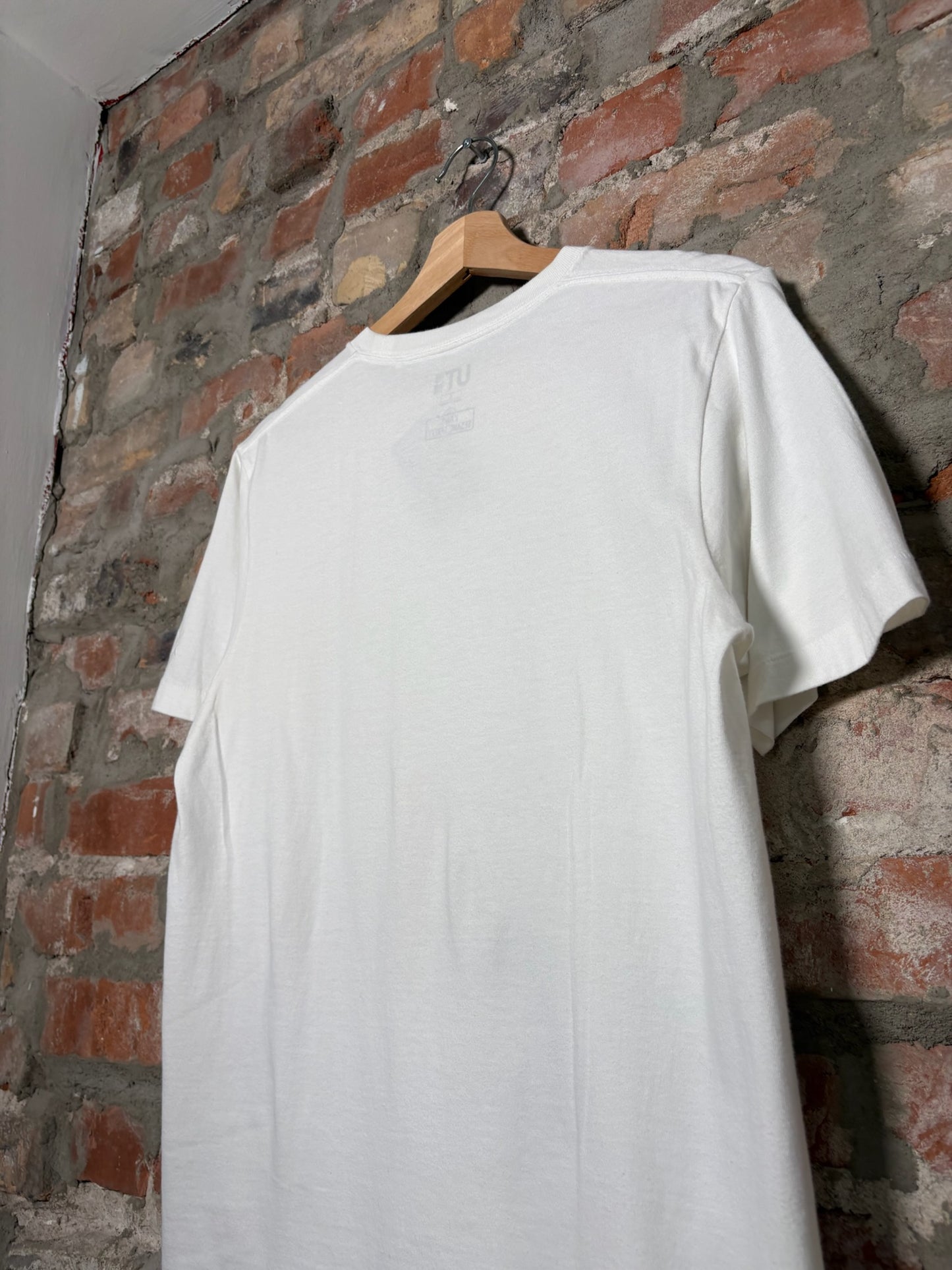 Uniqlo x Kaws Elmo Tee White Sz S