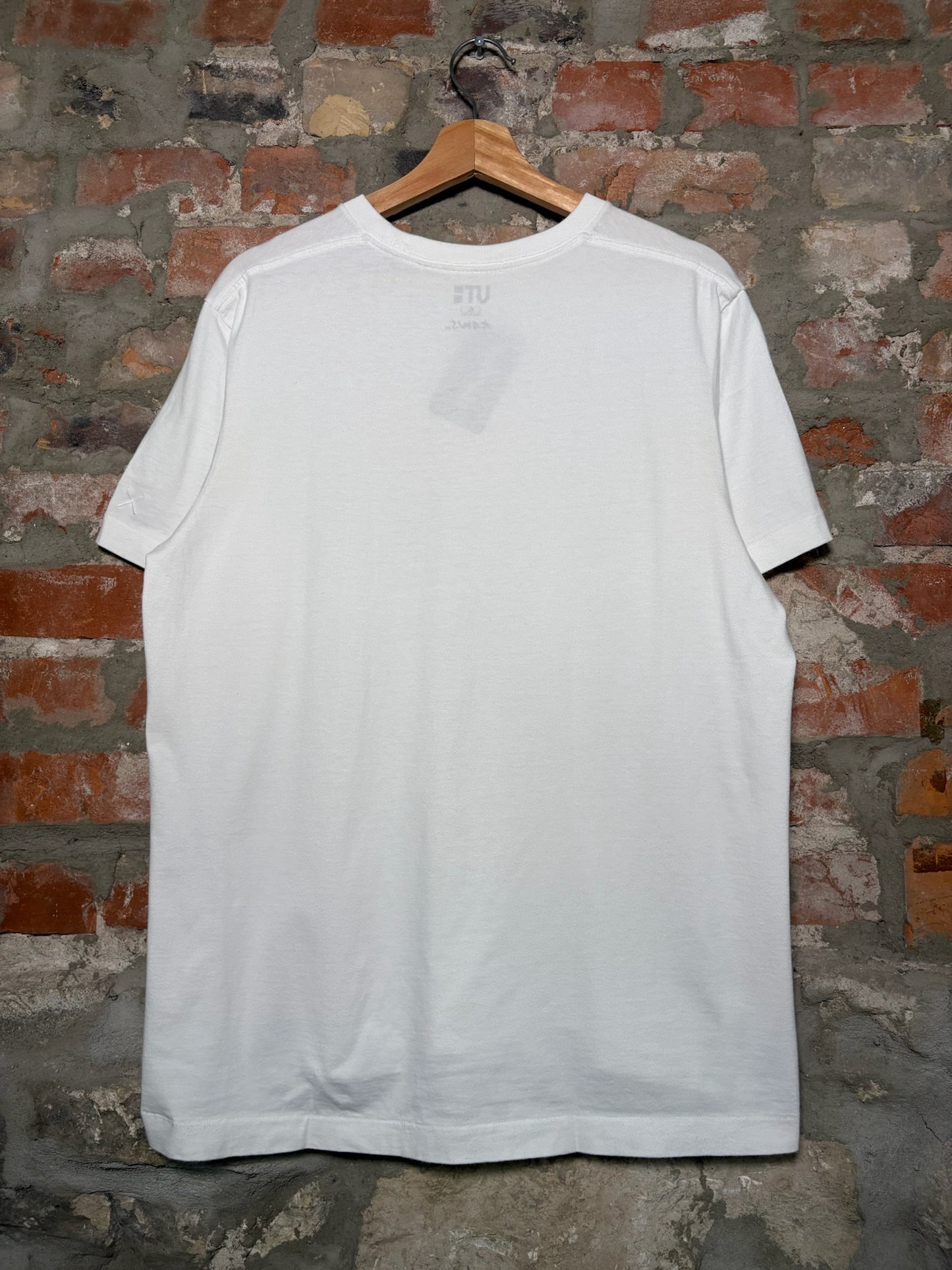 Uniqlo x Kaws Figure Tee White Sz XL