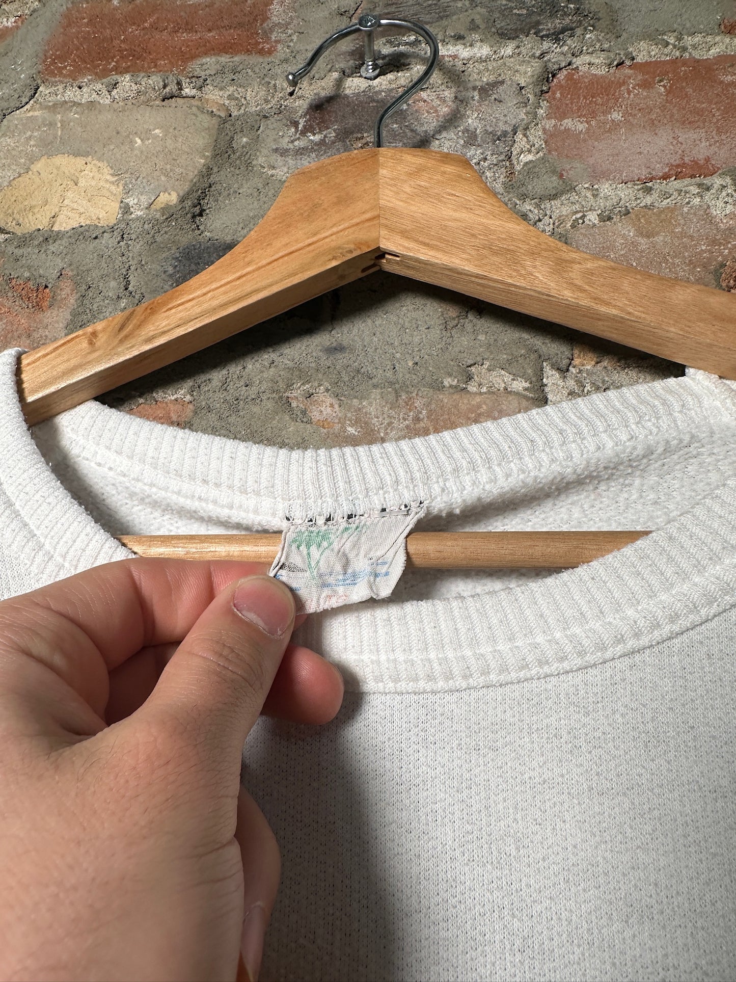 90s Smiley Face Crewneck White Sz L