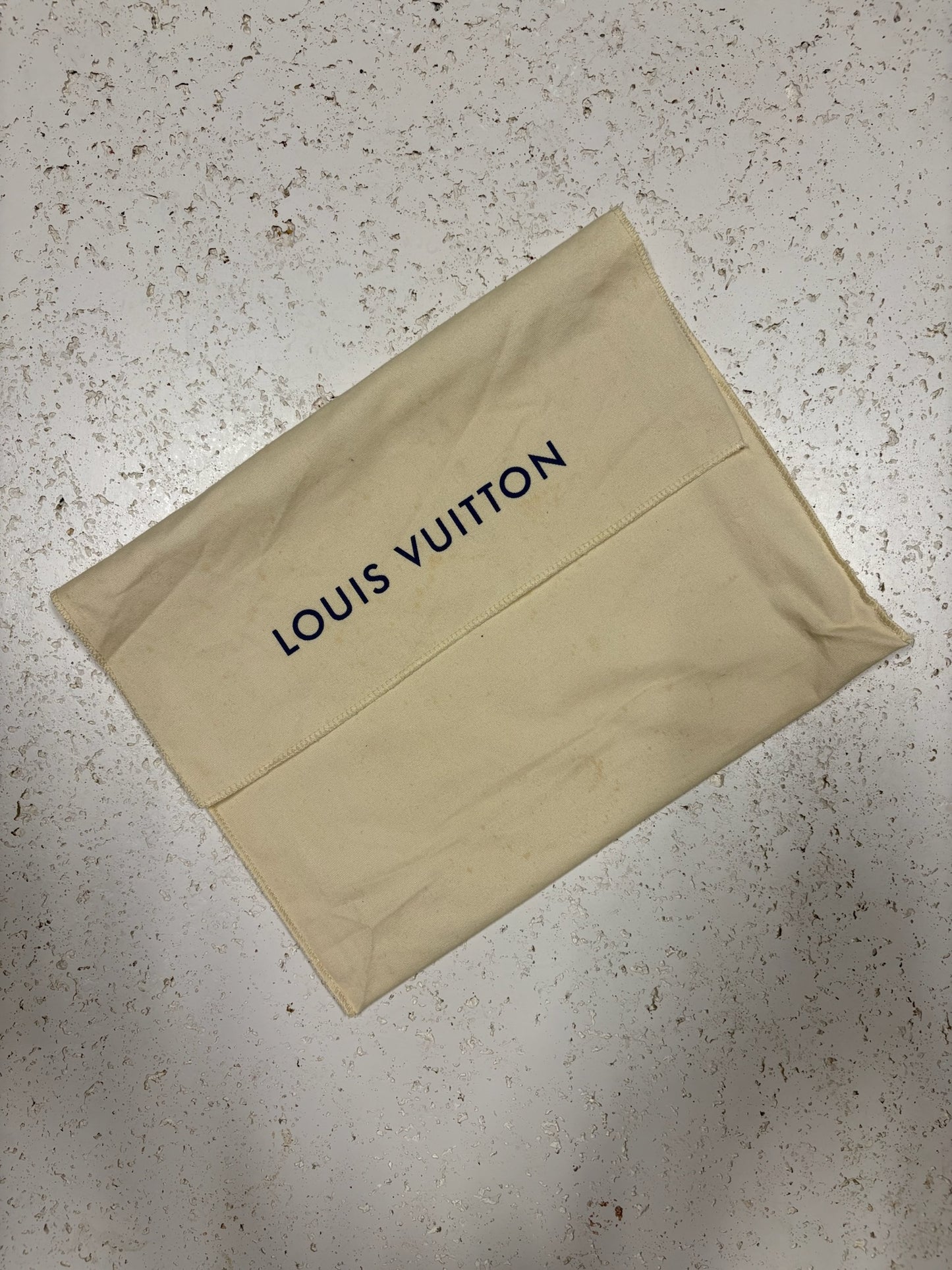 Louis Vuitton Pochette Homme Bag Black
