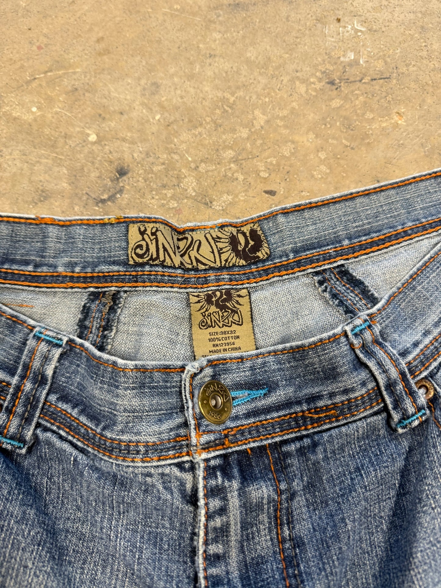 (38 Wiast) Y2K Embroidered Jinzu Jeans