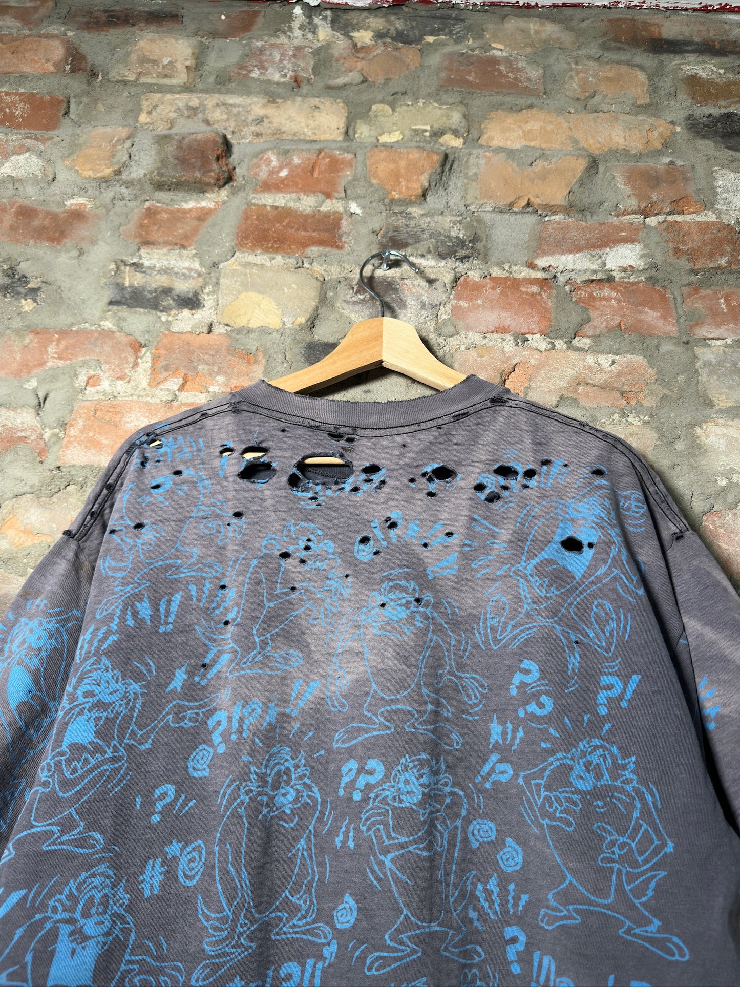 90s Loonatic Taz AOP Thrashed Tee Sz XL