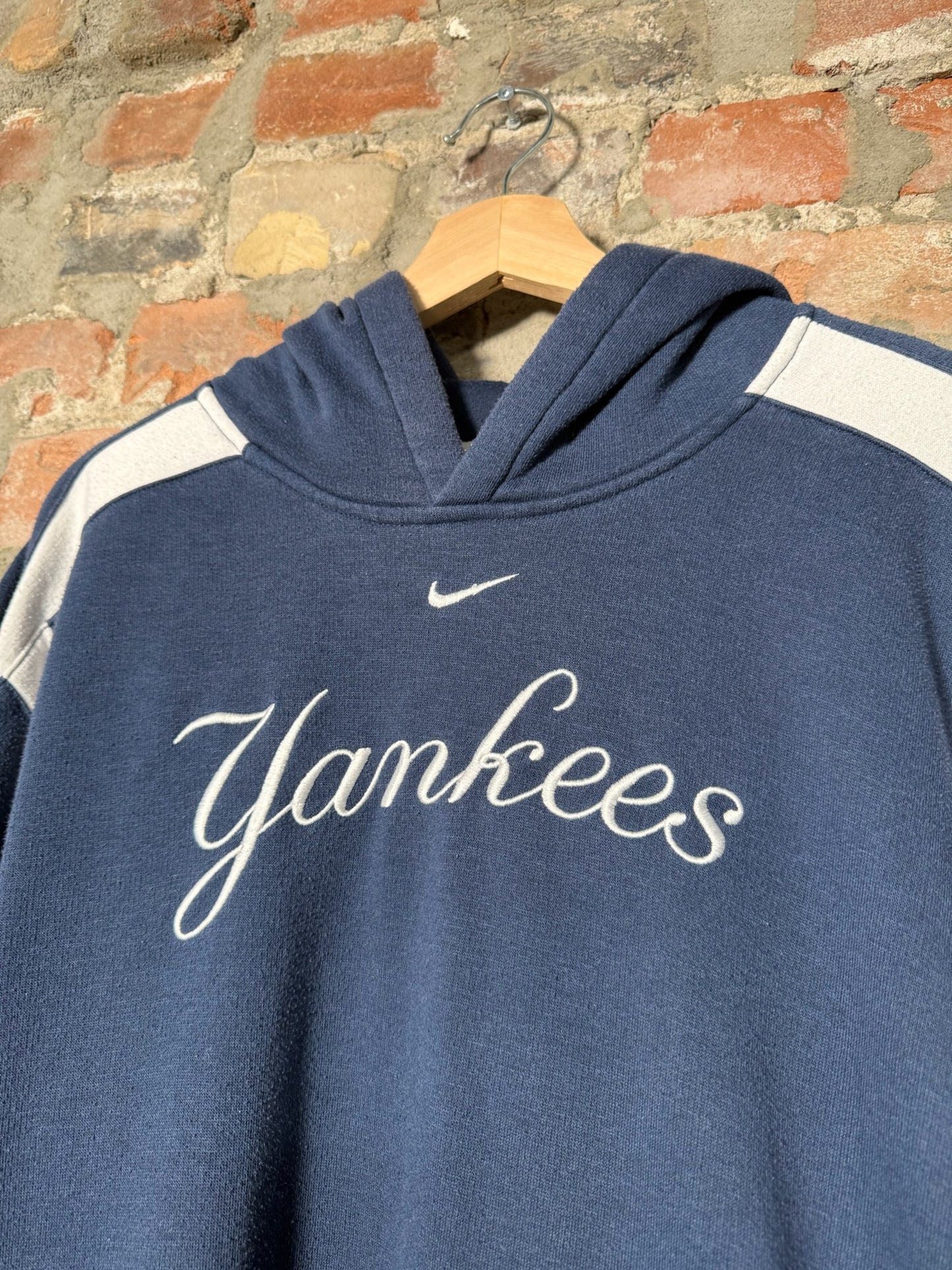 00s Nike New York Yankees Middle Swoosh Hoodie Sz S