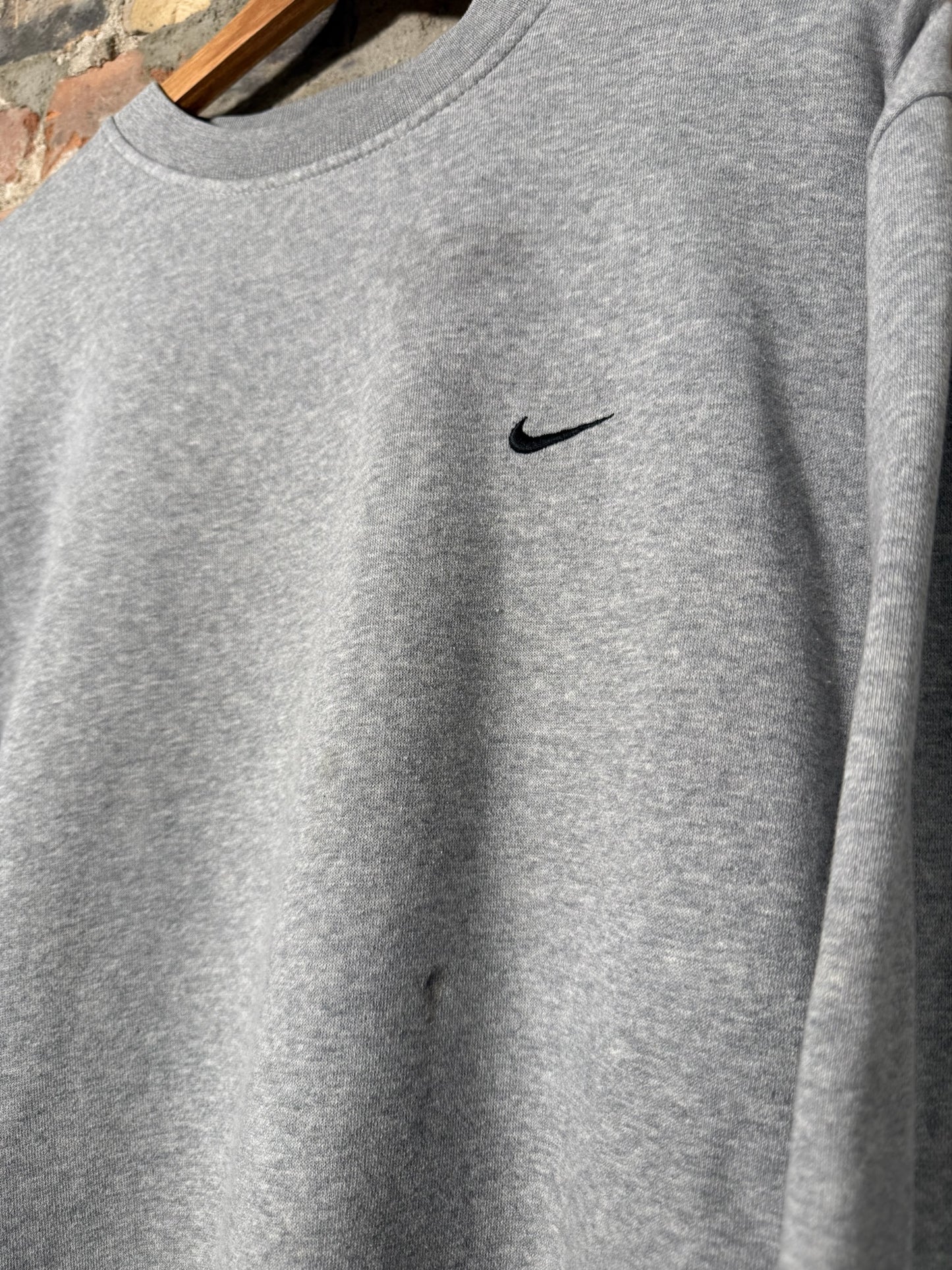 00s Nike Mini Swoosh Crewneck Grey Sz L