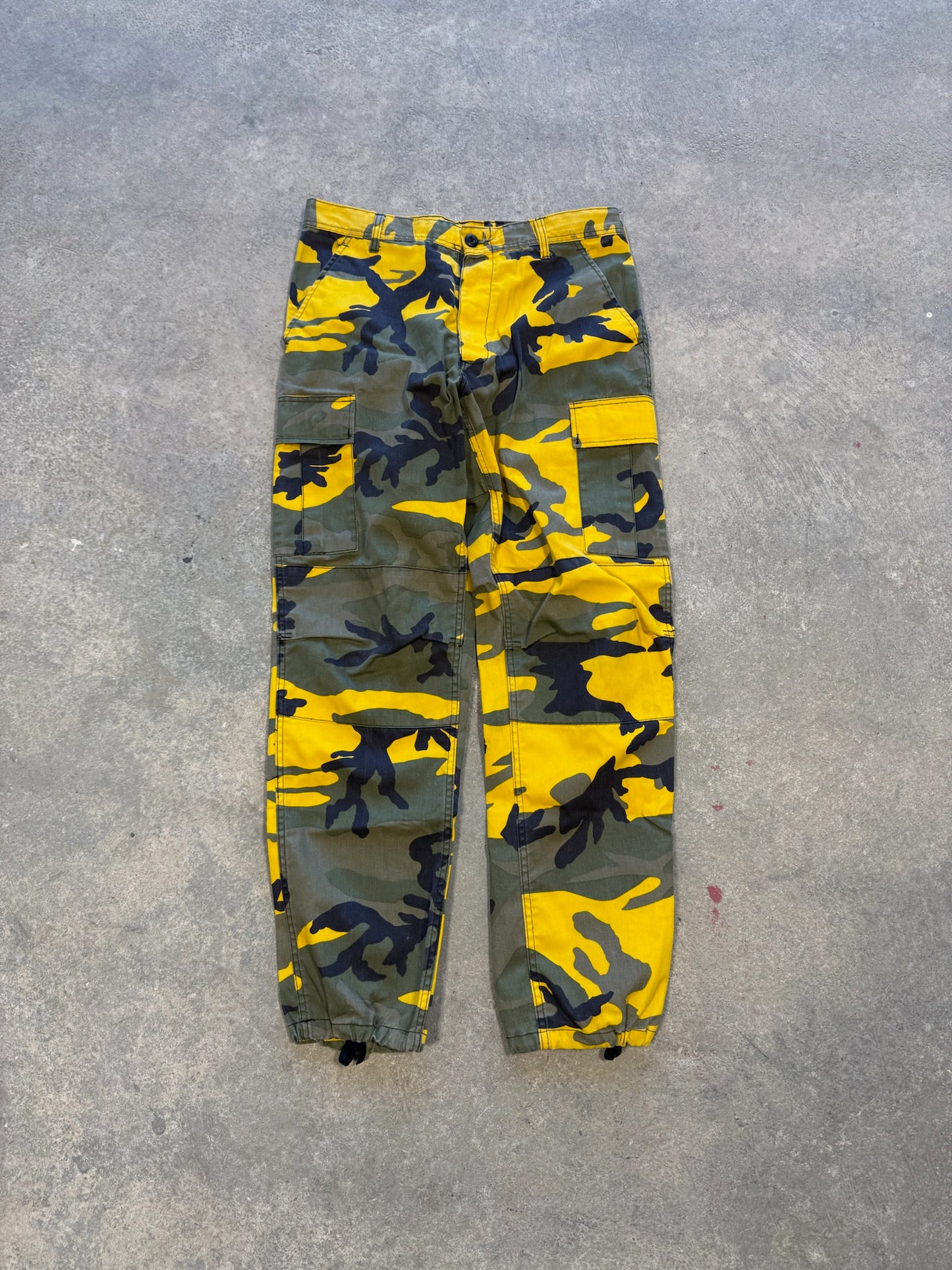 (M) 00s Backbone Yellow Adjustable Camo Pants
