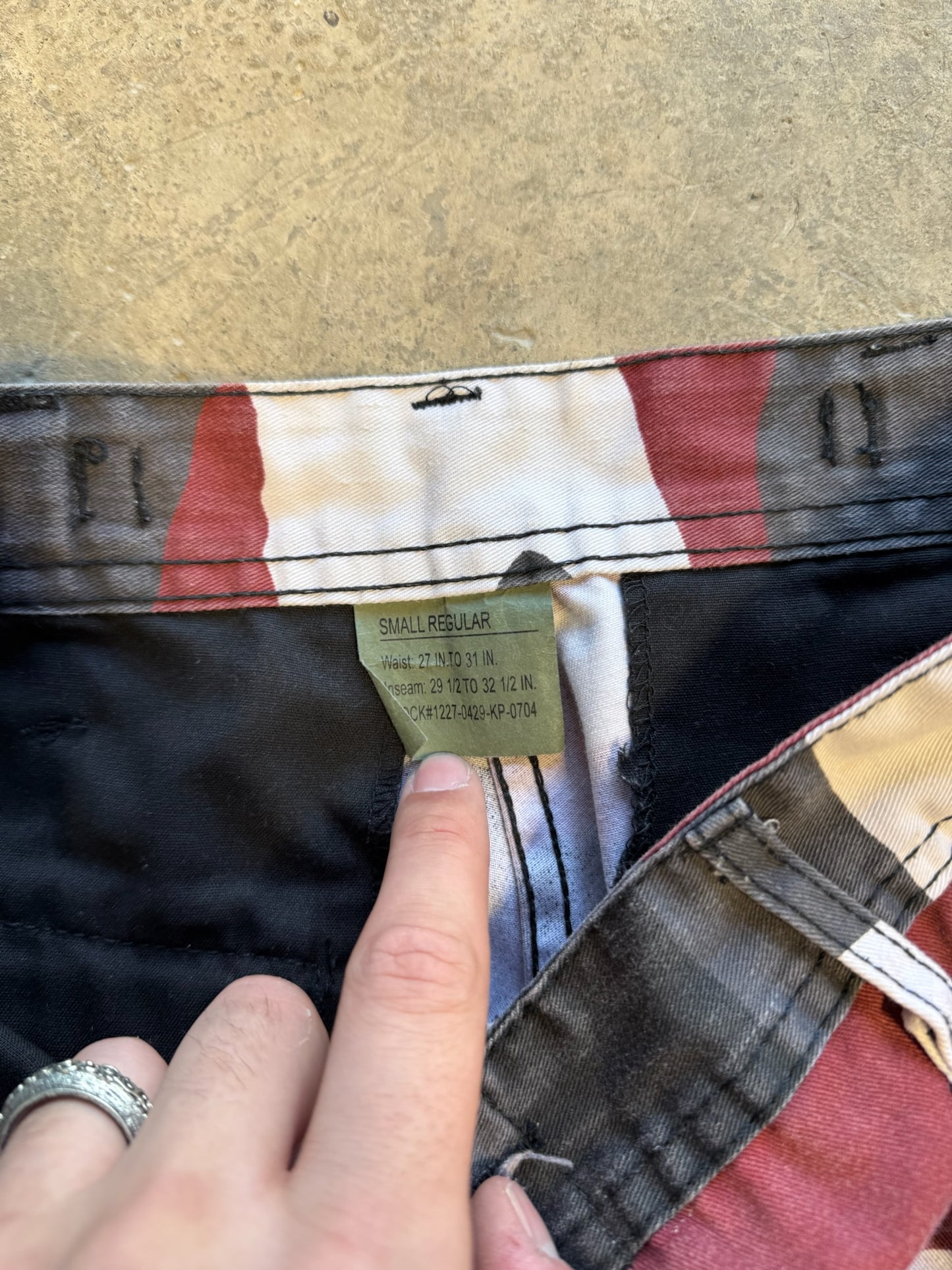 (S) Vtg Military Red Adjustable Camo Pants