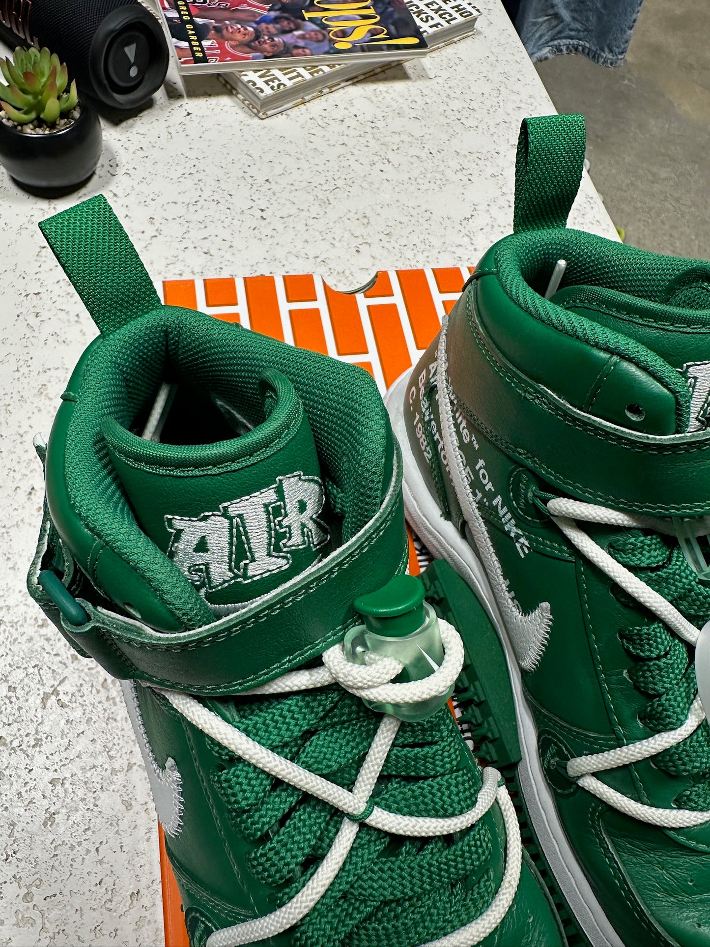 Nike x Off White Mid Pine Green Sz 8M